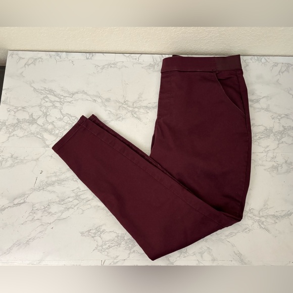 Signature by Levi Strauss Pants - Signature By Levi's Strauss Modern Jegging Pull On Women's sz 16 Purple Jeans​